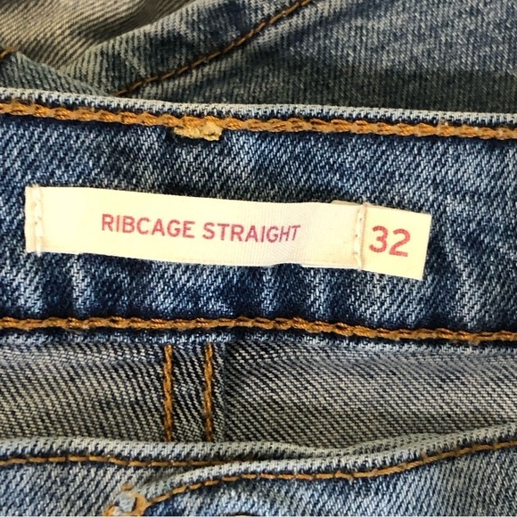Levi rib cage size 32 button fly bootcut jeans - Picture 8 of 13